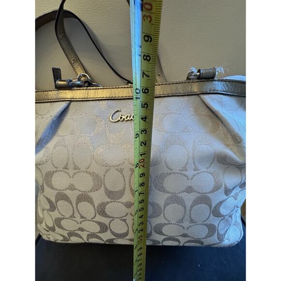 Coach Large Gold Metallic Signature Gallery Bag - Picture 5 of 16